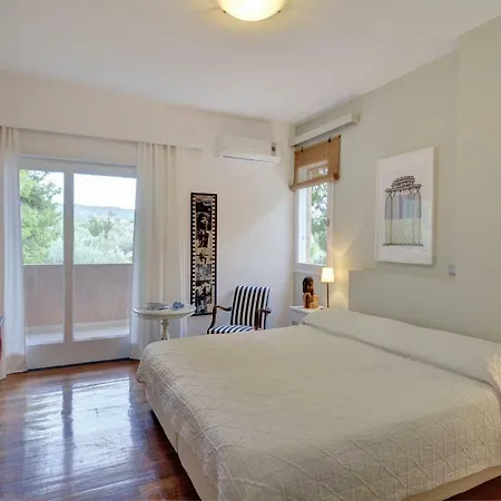 Semesterbostad Sunset *