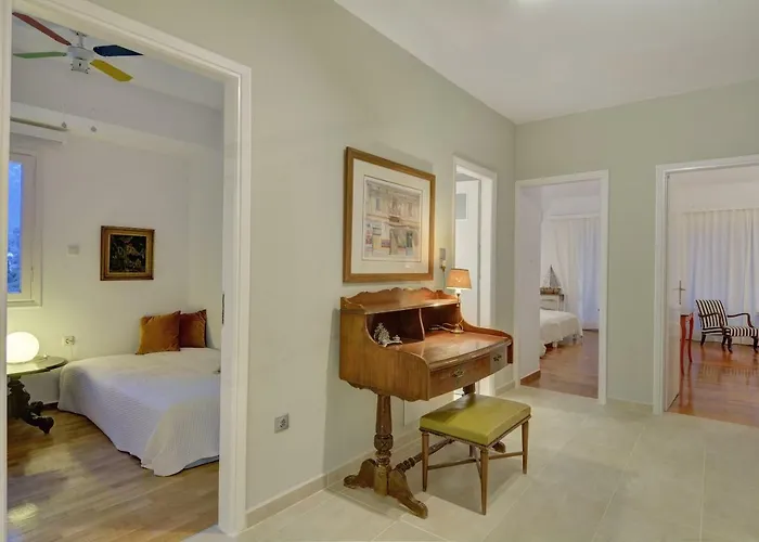 Sunset Nyaraló Lutráki